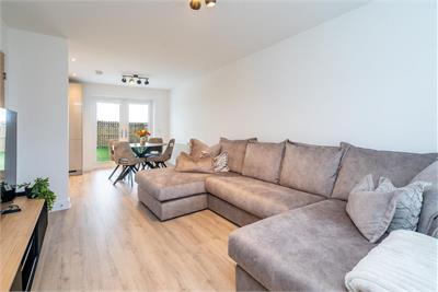 35 Dreepy Burn Drive, Pathhead, EH37 5AB - image 2