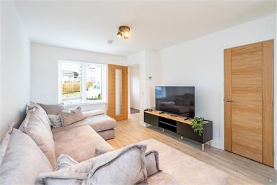 35 Dreepy Burn Drive, Pathhead, EH37 5AB - image 4