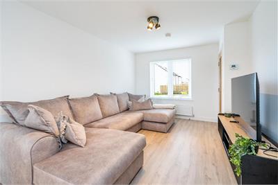 35 Dreepy Burn Drive, Pathhead, EH37 5AB - image 5