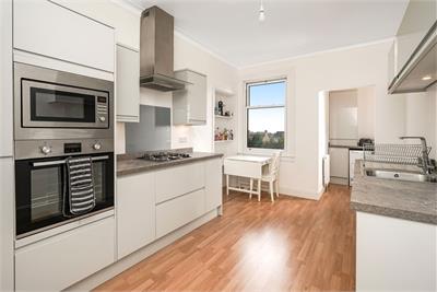 23/2 Lasswade Road, Liberton, Edinburgh, EH16 6JB - image 4