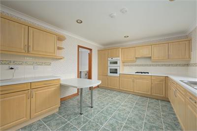 91 Queen Margaret Fauld, Dunfermline, KY12 0UP - image 10