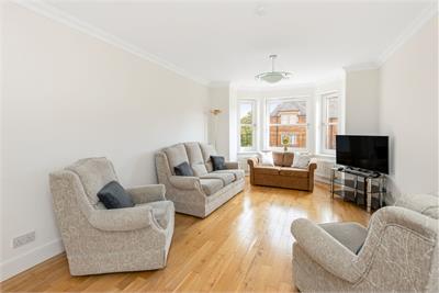 26/8 Rattray Grove, Greenbank, Edinburgh, EH10 5TL - image 2