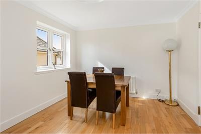 26/8 Rattray Grove, Greenbank, Edinburgh, EH10 5TL - image 4