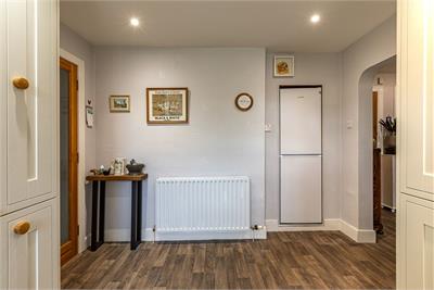 St Aidan's Manse, 1 High Cross Avenue, Melrose, TD6 9SQ - image 21