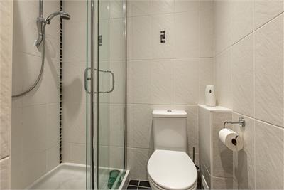 St Aidan's Manse, 1 High Cross Avenue, Melrose, TD6 9SQ - image 37