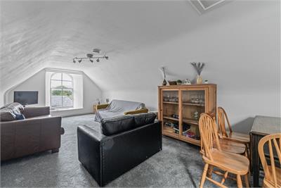 26C High Street, Peebles, EH45 8SF - image 3