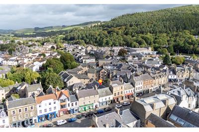 26C High Street, Peebles, EH45 8SF - image 1
