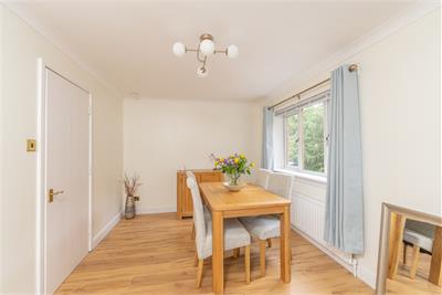 31 Daiches Braes, Edinburgh, EH15 2RD - image 13