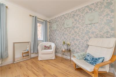 31 Daiches Braes, Edinburgh, EH15 2RD - image 14