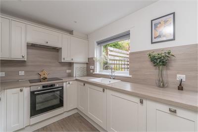 31 Daiches Braes, Edinburgh, EH15 2RD - image 9