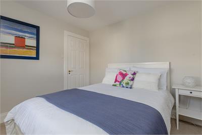 14/3 Hillpark Court, Blackhall, Edinburgh, EH4 7BE - image 11