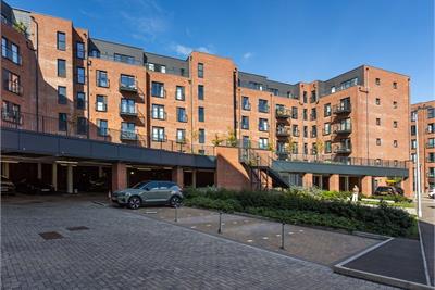 9/11 Victoria Quay, Edinburgh, EH6 6EZ - image 28