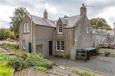 6 Roxburgh Newtown Farm Cottages, Kelso, TD5 8NN - image 1