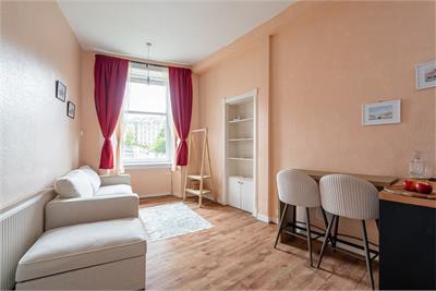 2/5 Comely Bank Row, Edinburgh, EH4 1DY - image 2