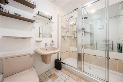 3 Broomlands House, Ednam Road Kelso, TD5 7SW - image 19