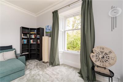 3 Broomlands House, Ednam Road Kelso, TD5 7SW - image 5