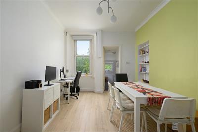 38 Brucefield Avenue First Floor Left, Dunfermline, KY11 4SX - image 3