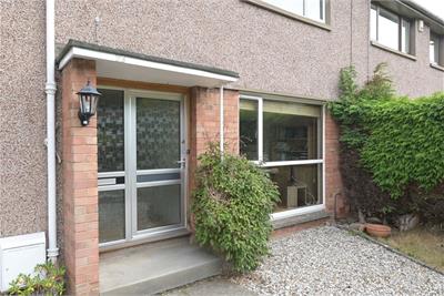 23 Buckstone Crescent, Edinburgh, EH10 6PJ - image 38