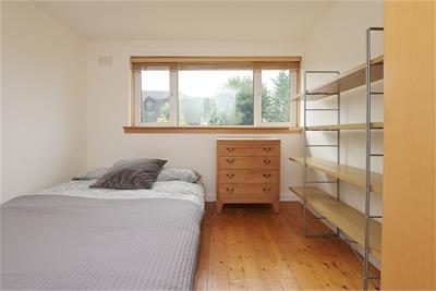 23 Buckstone Crescent, Edinburgh, EH10 6PJ - image 5
