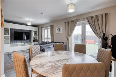 24 Steedman Row, Edinburgh, EH16 4FQ - image 5