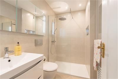 2 Upper Cramond Court, Edinburgh, EH4 6RQ - image 15