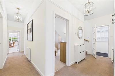 10 Priestden Road, St. Andrews, KY16 8DJ - image 2