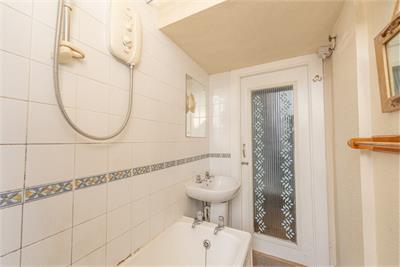 19/11 Stewart Terrace, Edinburgh, EH11 1UP - image 13