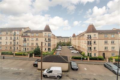19/11 Stewart Terrace, Edinburgh, EH11 1UP - image 14