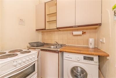 19/11 Stewart Terrace, Edinburgh, EH11 1UP - image 6