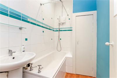 10/9 Springwell Place, Dalry, Edinburgh, EH11 2JA - image 12