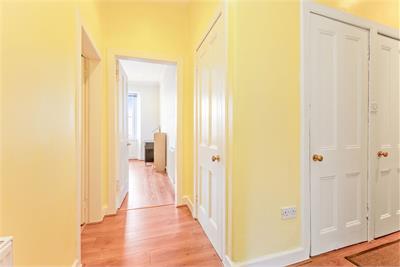 10/9 Springwell Place, Dalry, Edinburgh, EH11 2JA - image 6