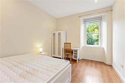 10/9 Springwell Place, Dalry, Edinburgh, EH11 2JA - image 9