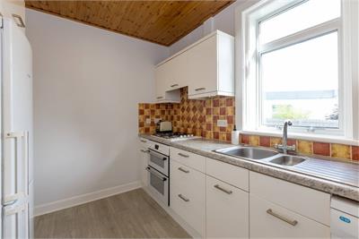 29 Featherhall Crescent South, Edinburgh, EH12 7UL - image 7