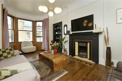 3/9 Craighall Crescent, Trinity, EH6 4RX - image 2