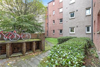7/9 Murano Place, Leith, Edinburgh, EH7 5HH - image 10