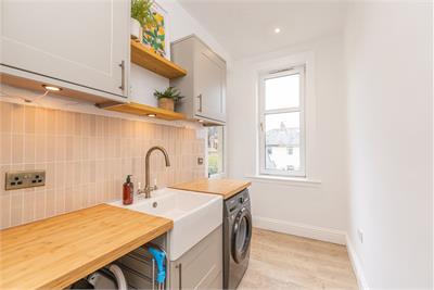 84 Willowbrae Avenue, Edinburgh, EH8 7HU - image 15