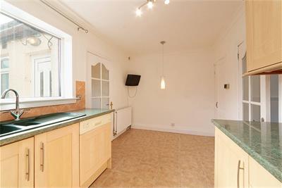 71 Eastern Crescent, Garden City, KA25 6JL - image 6