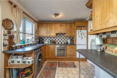 20 Greenfield Park, Kirkpatrick Fleming, Lockerbie, DG11 3AU - image 3