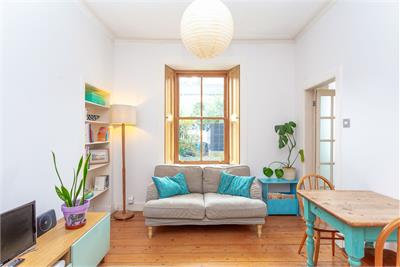 22 Beechwood Terrace, Edinburgh, EH6 8DE - image 2