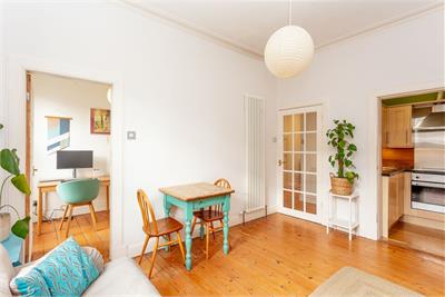 22 Beechwood Terrace, Edinburgh, EH6 8DE - image 4