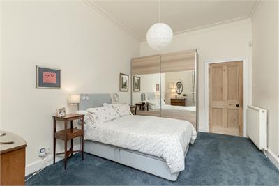 74 Falcon Avenue, Edinburgh, EH10 4AW - image 9