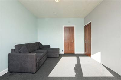 2 Mayfield Drive, Armadale, EH48 2JE - image 5