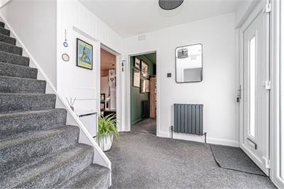 7 Woodlands Drive, Crossford, KY12 8QE - image 9