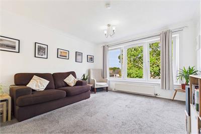 4/4 Bangor Road, Leith, Edinburgh, EH6 5RS - image 2