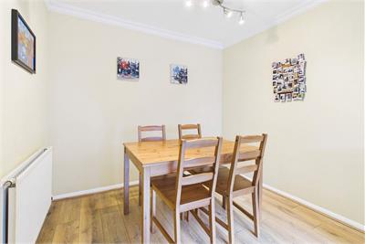 4/4 Bangor Road, Leith, Edinburgh, EH6 5RS - image 7