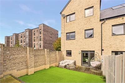 19 Broomview Path, Sighthill, Edinburgh, EH11 4FH - image 22