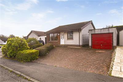 16 Carswell Place, Dunfermline, KY12 9YJ - image 1