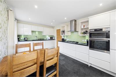 22 Osborne Drive, Kincardine, Alloa, FK10 4RZ - image 7