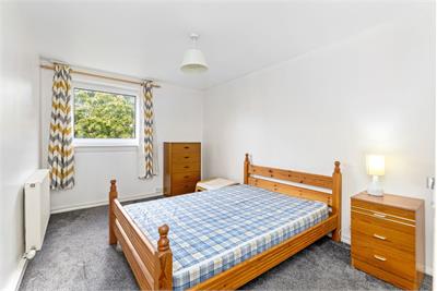 5/5 Gordon Street, Edinburgh, EH6 8NN - image 8