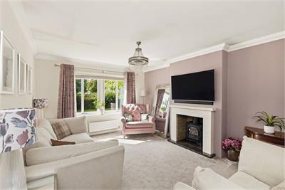 3 Stair Place, Kirkliston, Edinburgh, EH29 9GL - image 2